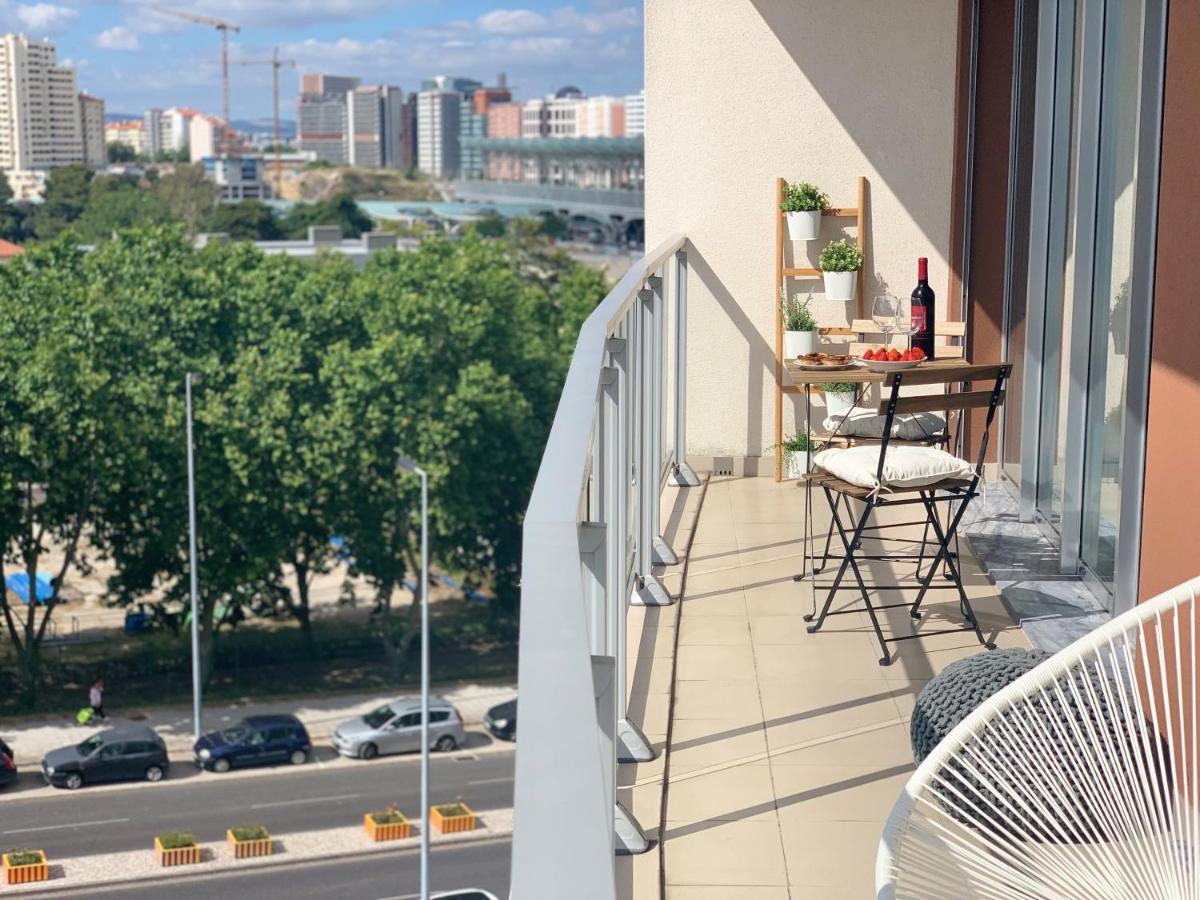 Charming Apartment With Balcony & Pool Lisboa Εξωτερικό φωτογραφία